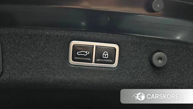 Genesis The New G70 id 4683626 из Кореи 27