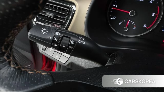 Kia Stonic id 4678045 из Кореи 27