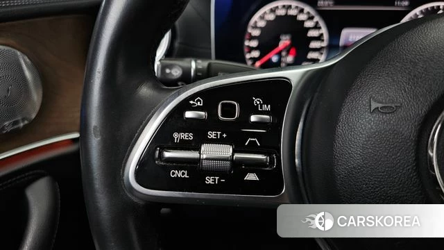 Mercedes-Benz E-Class W213 id 4785325 из Кореи 27