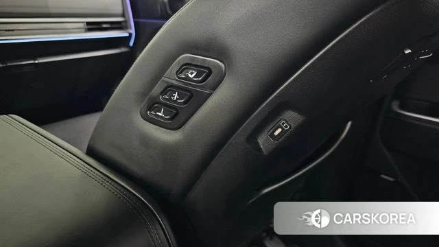 Hyundai Santa Fe (MX5) id 4635241 из Кореи 27