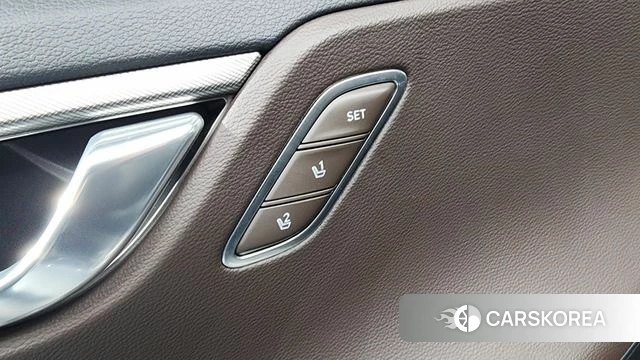 Hyundai The New Grandeur IG id 4604001 из Кореи 27