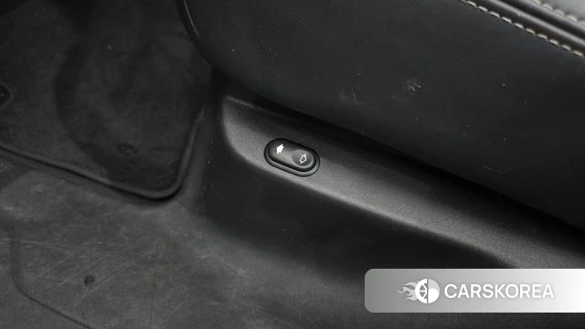 Land Rover Range Rover Velar id 4626126 из Кореи 27