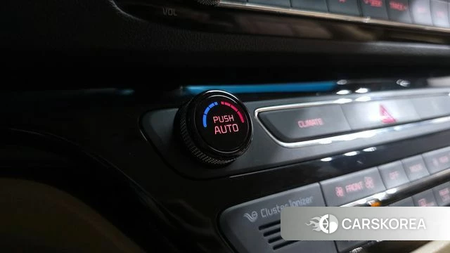 Kia The New Carnival id 4626166 из Кореи 27