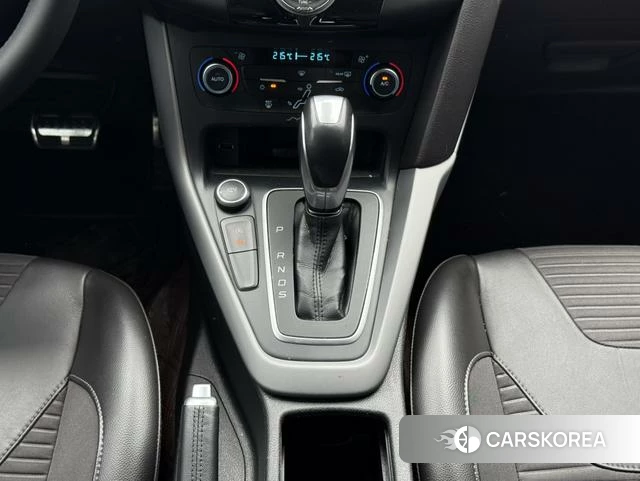 Ford Fox id 4213456 из Китая 27