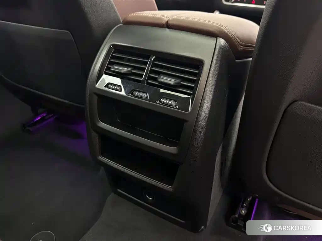 BMW X6 id 4628016 из Китая 27