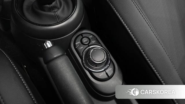Mini Cooper id 4701452 из Кореи 27