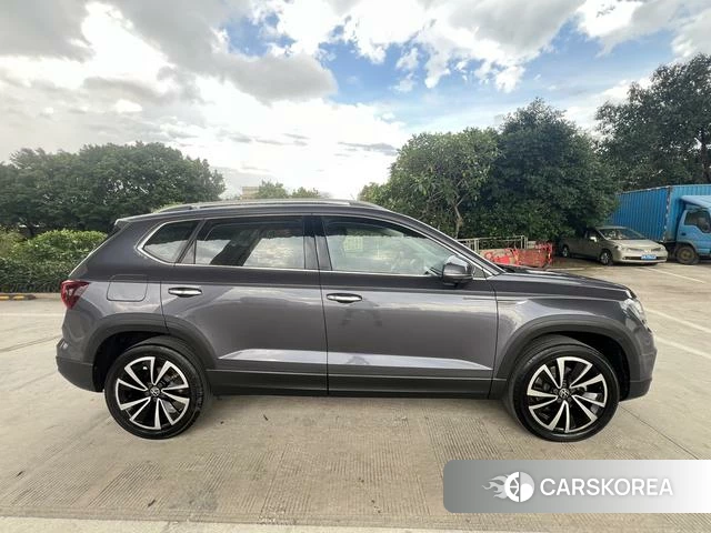 Volkswagen Tuyue id 4321365 из Китая 27