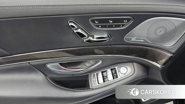 Mercedes-Benz S-Class W222 id 4519904 из Кореи 27