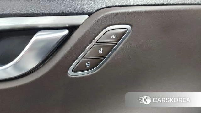 Hyundai Grandeur IG id 4245819 из Кореи 27