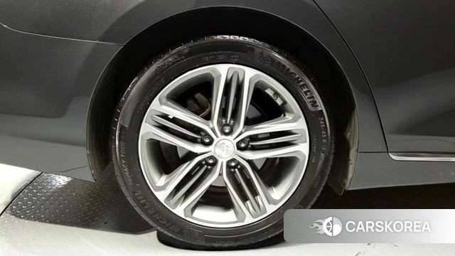 Hyundai Grandeur IG id 4325990 из Кореи 27