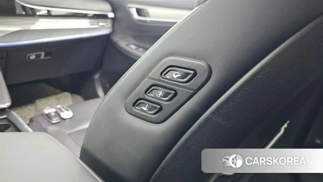 Hyundai The New Grandeur IG id 4780401 из Кореи 27