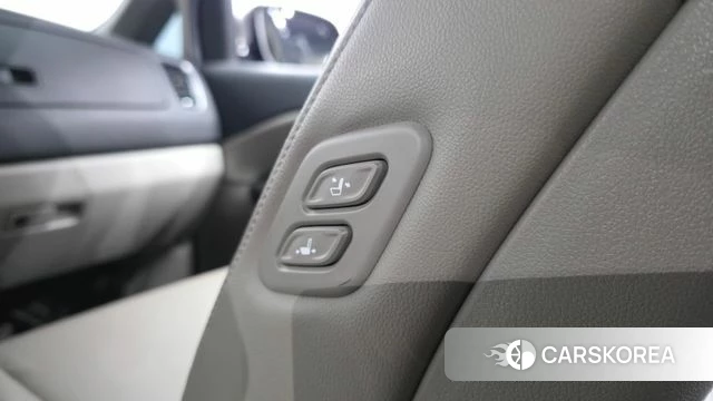 Kia The New Carnival id 4667624 из Кореи 27