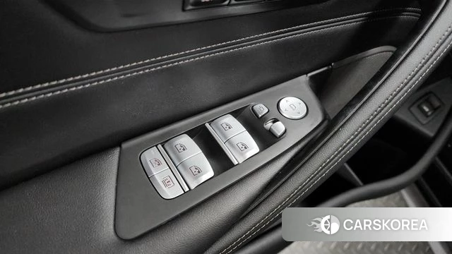 BMW 5 Series (G30) id 4506529 из Кореи 27
