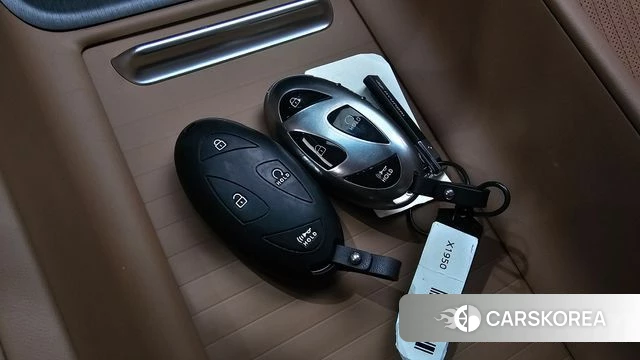 Hyundai Grandeur Hybrid (GN7) id 4715656 из Кореи 27