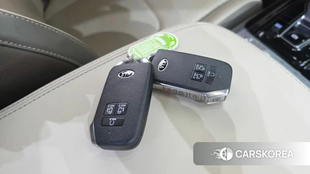 Kia Carnival 4th generation id 4677034 из Кореи 27