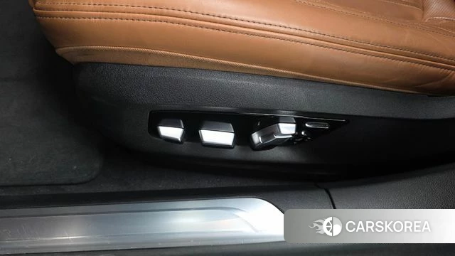 BMW 7 Series (G11) id 4283288 из Кореи 27