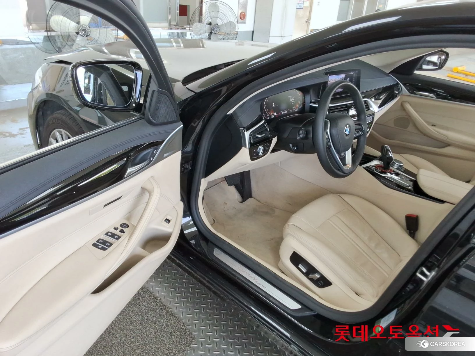 BMW  520i Luxury id 4504427 из Кореи 27