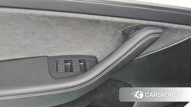 Tesla Model Y id 4691572 из Кореи 27