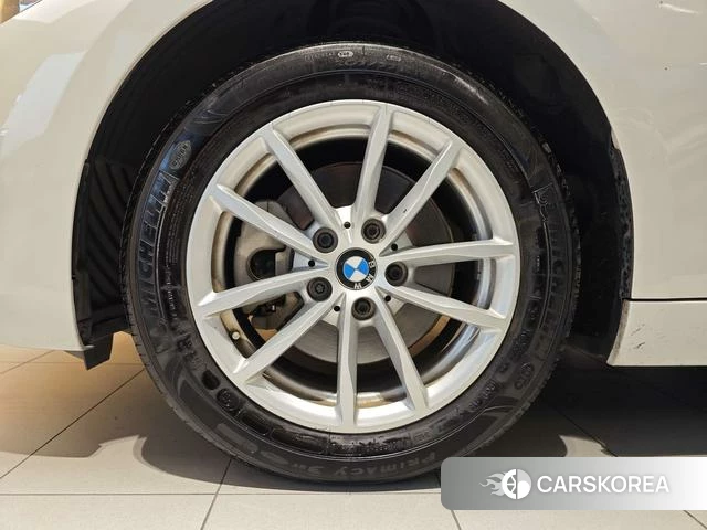 BMW 1 series id 4221738 из Китая 27
