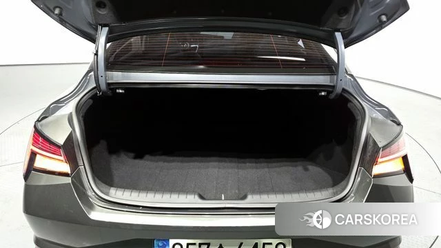 Hyundai Avante Hybrid (CN7) id 4244907 из Кореи 27