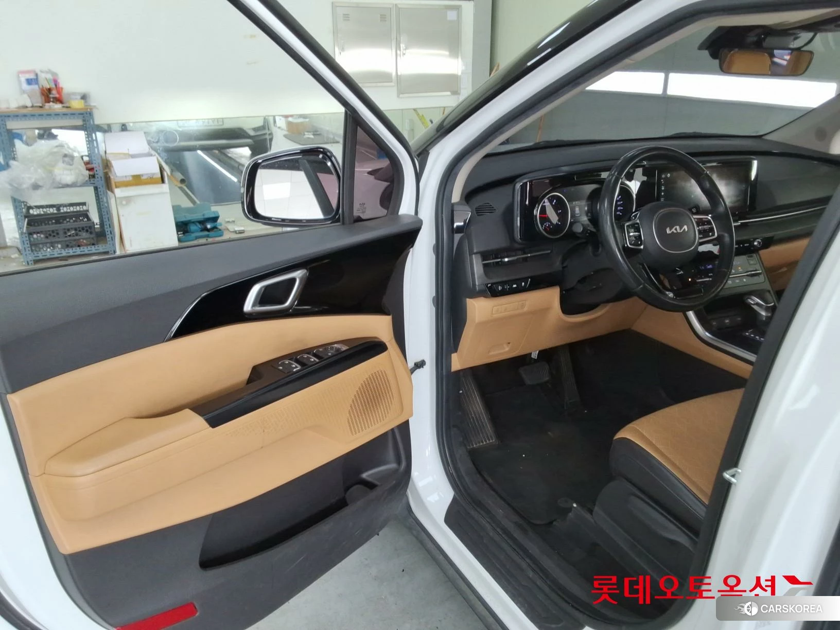 Kia Carnival id 3888419 из Кореи 27