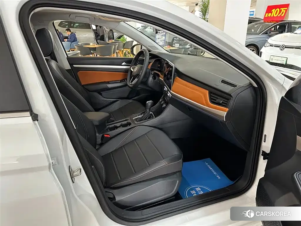 Volkswagen Bora id 4570738 из Китая 27