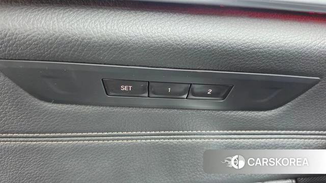 BMW 5 Series (G30) id 4930058 из Кореи 27