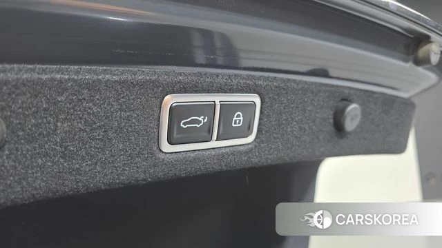 Hyundai Grandeur Hybrid (GN7) id 4853597 из Кореи 27