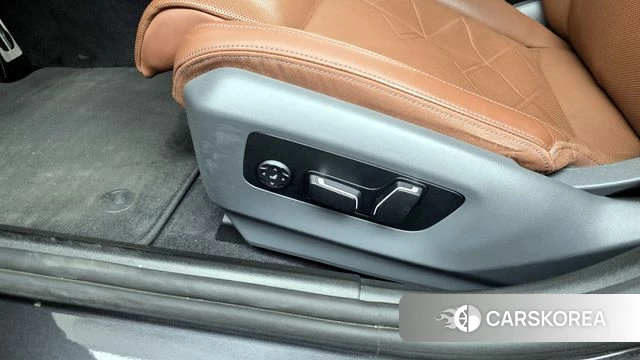 BMW i5 (G60) id 4185946 из Кореи 27