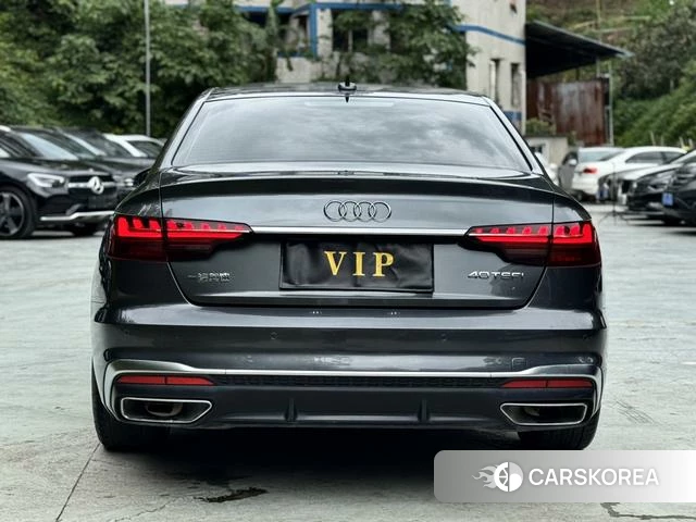 Audi A4L id 4297707 из Китая 27