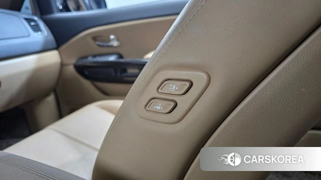 Kia The New Carnival id 4689315 из Кореи 27