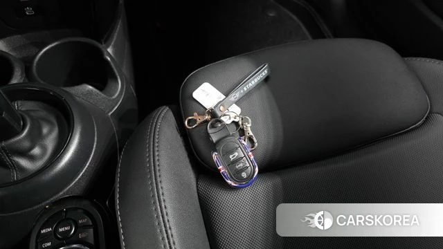 Mini Cooper id 4784001 из Кореи 27