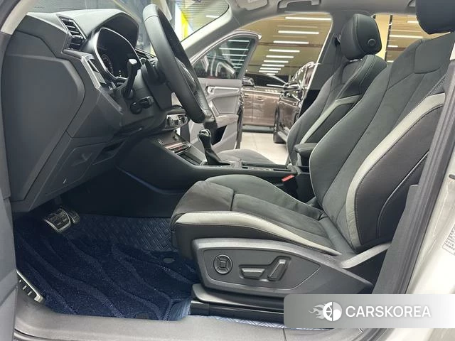 Audi Q3 id 4213372 из Китая 27