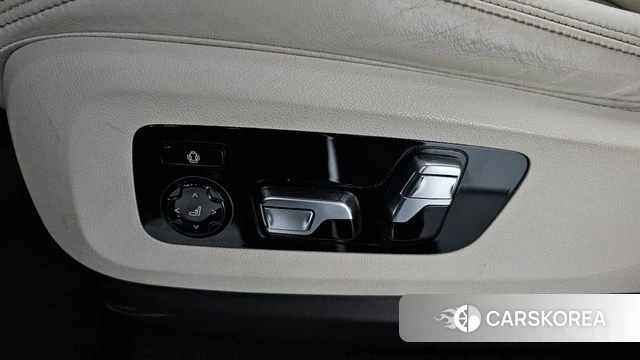 BMW X5 (G05) id 4304109 из Кореи 27