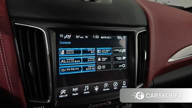 Maserati Levante id 4625176 из Кореи 27