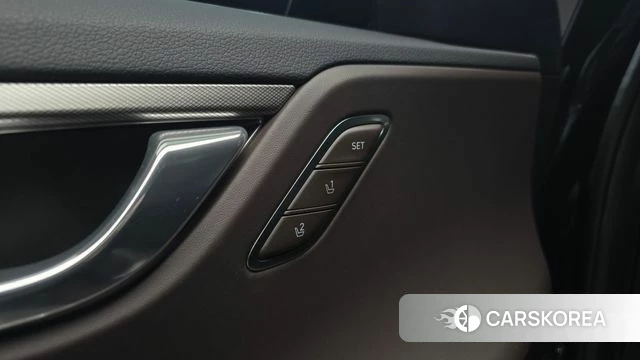 Hyundai The New Grandeur IG Hybrid id 4561871 из Кореи 27