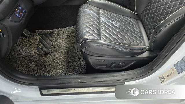 Genesis G70 id 4794966 из Кореи 27