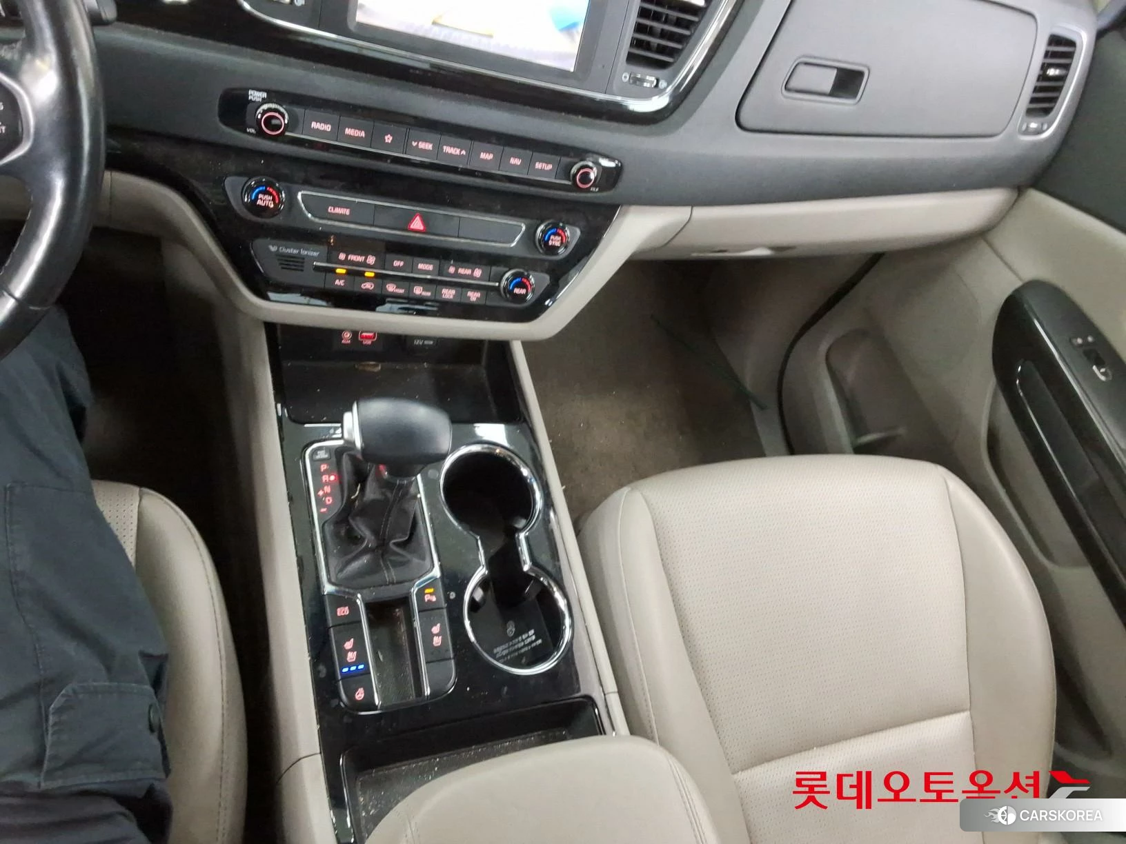 Kia Carnival id 3869416 из Кореи 27