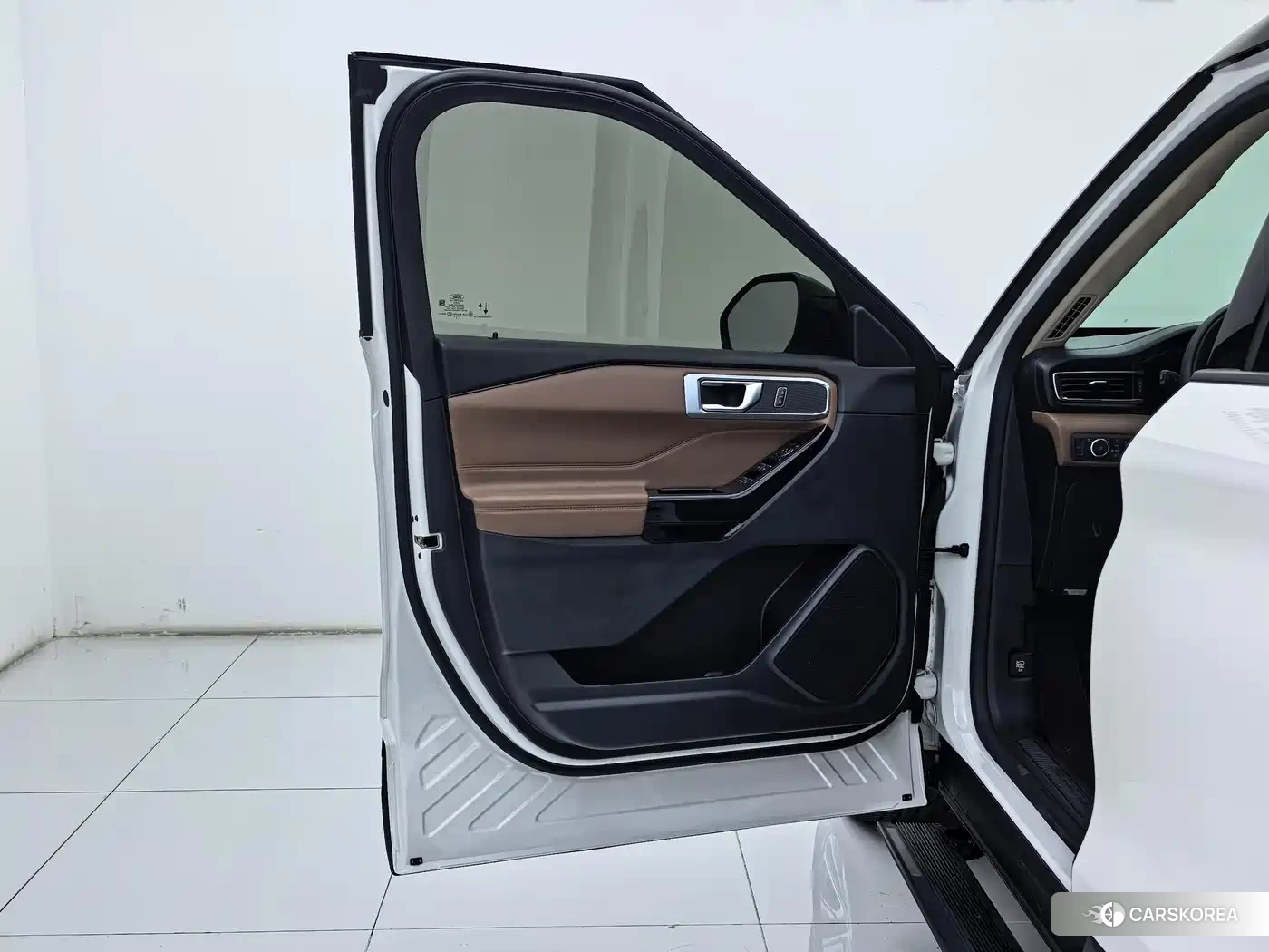 Ford Explorer id 4539198 из Китая 27