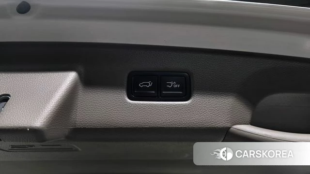 Kia Carnival 4th generation id 4309097 из Кореи 27