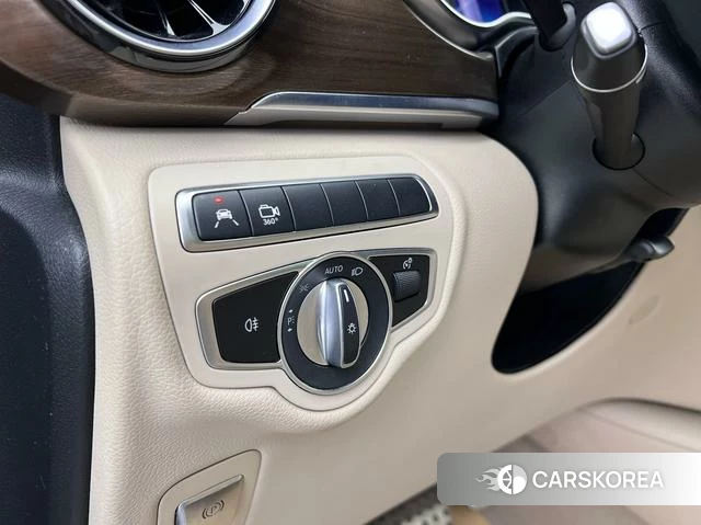 Mercedes-Benz V-class id 4314796 из Китая 27