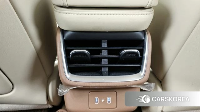 Hyundai Grandeur Hybrid (GN7) id 4400397 из Кореи 27