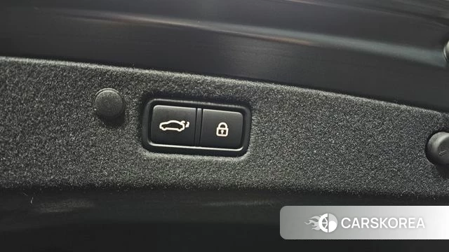 Hyundai The New Grandeur IG Hybrid id 4464764 из Кореи 27