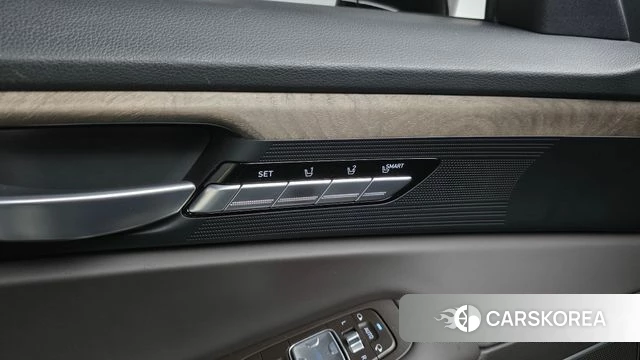 Genesis G90 id 4632949 из Кореи 27