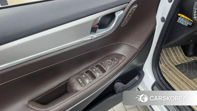 Hyundai The New Grandeur IG Hybrid id 4519992 из Кореи 27