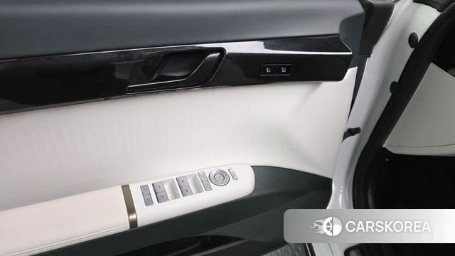 Hyundai Grandeur Hybrid (GN7) id 4194786 из Кореи 27