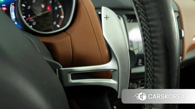Maserati Levante id 4284972 из Кореи 27