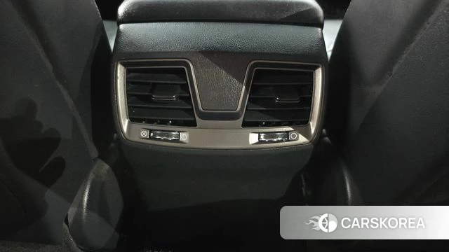 Ssangyong The New Rexton Sports Cannes id 4745904 из Кореи 27