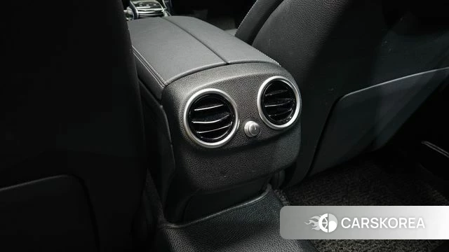Mercedes-Benz C-Class W205 id 4906799 из Кореи 27