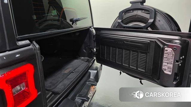 Jeep Wrangler (JL) id 4632751 из Кореи 27